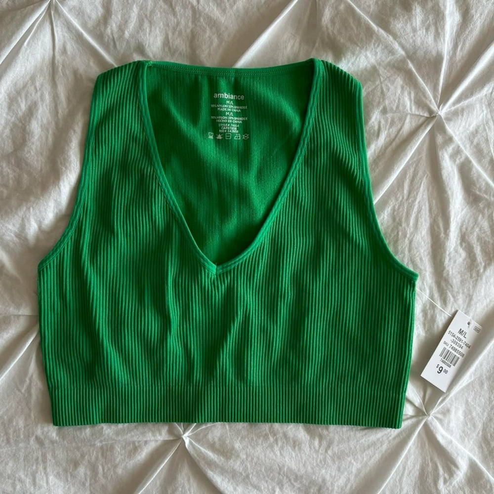 3 for $10 | urban planet ribbed plunge crop top